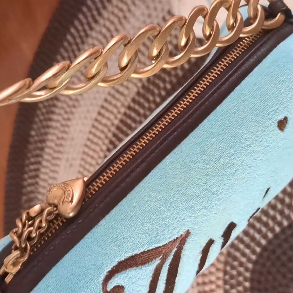 VINTAGE JUICY COUTURE TOOTSIE ROLL BARREL BAG! - Picture 10 of 17